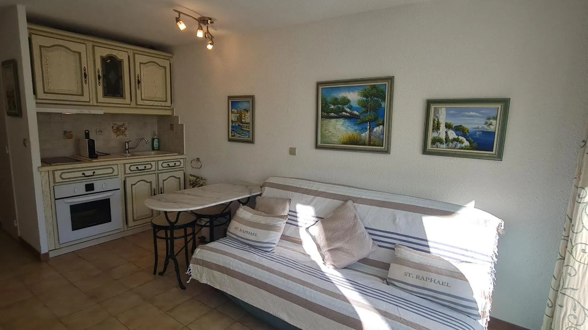 Apartment Appartement 2P Avec Balcon, Piscine Et Parking Proche Centre De Sainte-Maxime - Fr-1-780-40
