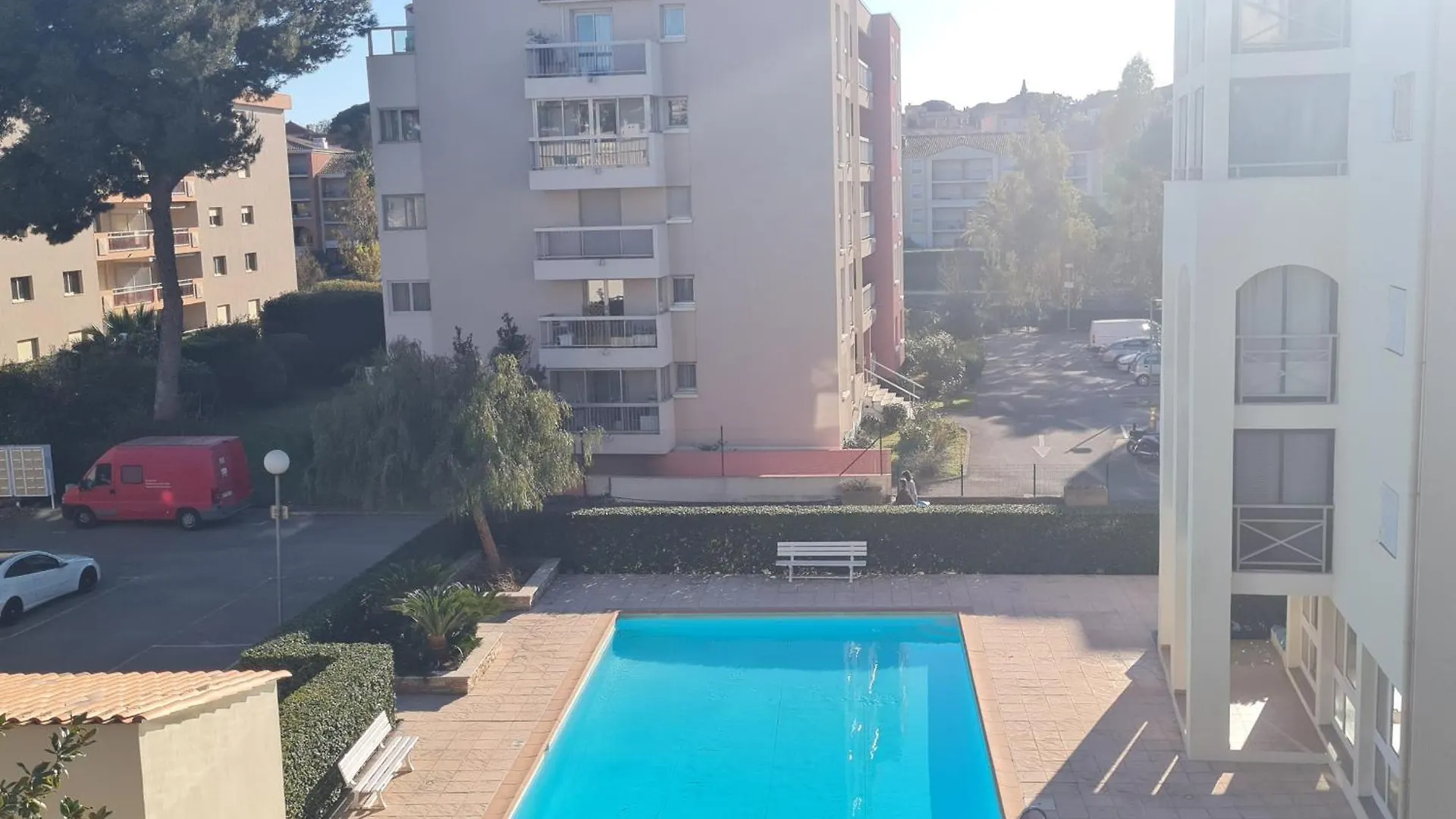 Appartement 2P Avec Balcon, Piscine Et Parking Proche Centre De Sainte-Maxime - Fr-1-780-40 Apartment